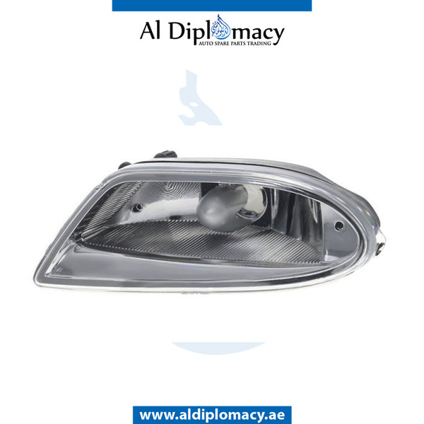 Left FOG LAMP for Mercedes-Benz X Class W470 (2018-2020) models, Part Number A4708202600